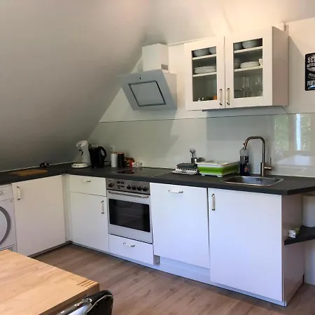 At Randolphs 公寓 *