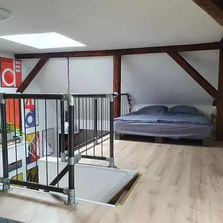 Apartment At Randolphs